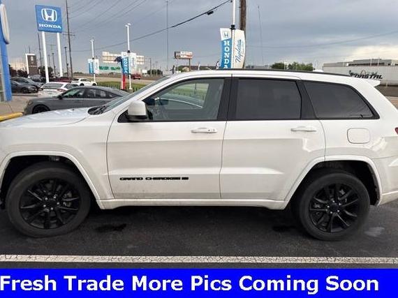 JEEP GRAND CHEROKEE 2022 1C4RJFAGXNC150254 image